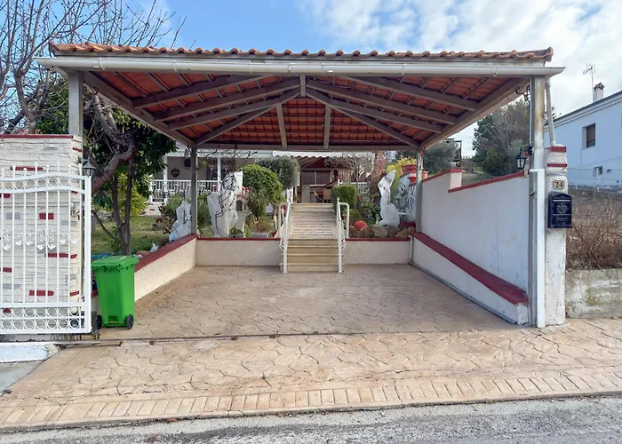 Stone Haven & Garden Near The Sea Methoni (Pieria)